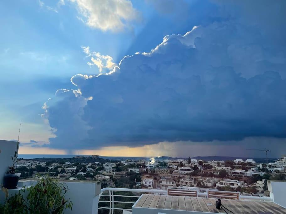 Apartment Jaysky Penthouse On Etna Street